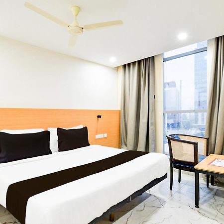 Super Townhouse Unnam Hotels Backside Of Tabala Rasa Pub, Financial District Hyderabad Luaran gambar