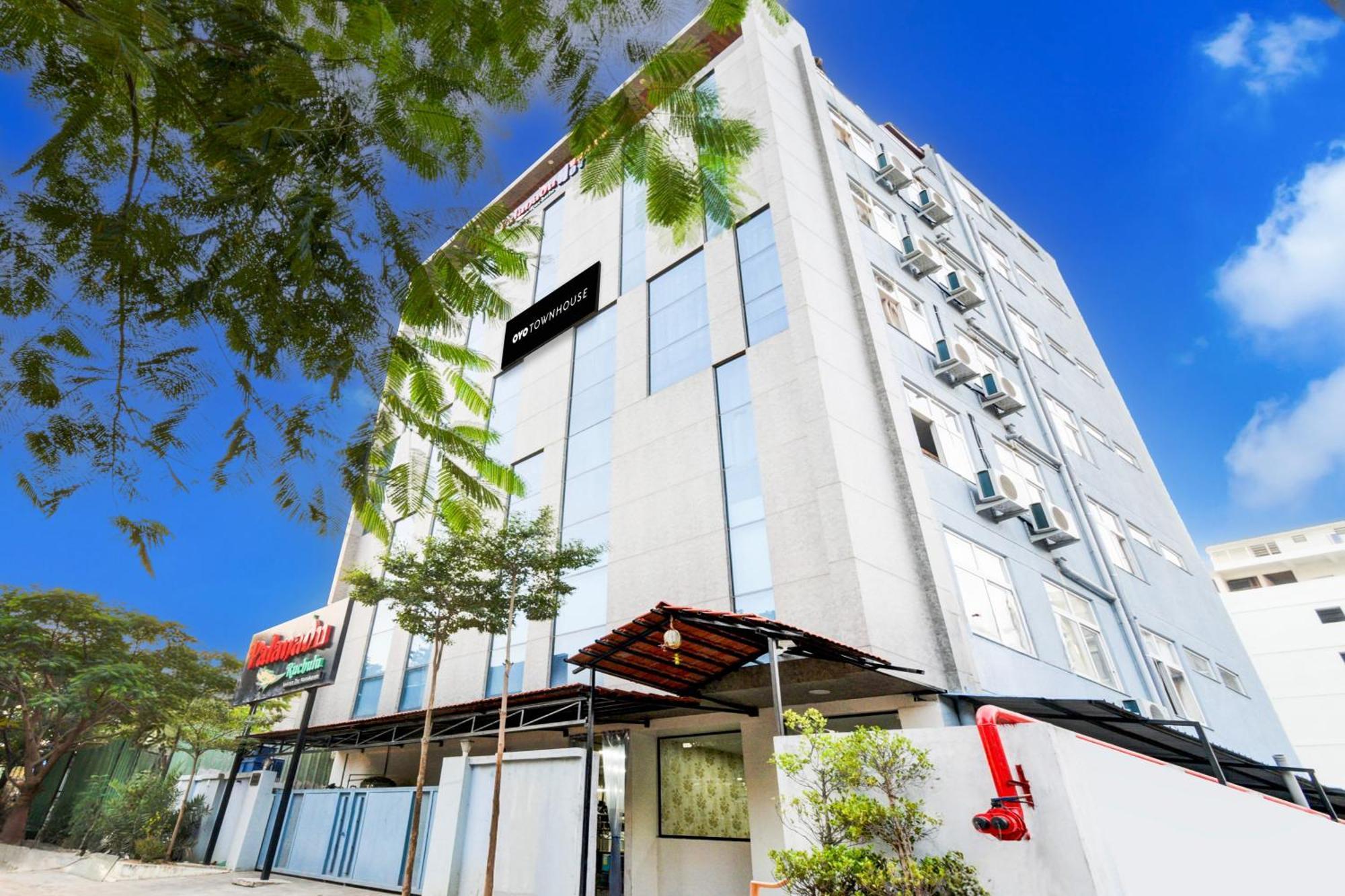 Super Townhouse Unnam Hotels Backside Of Tabala Rasa Pub, Financial District Hyderabad Luaran gambar